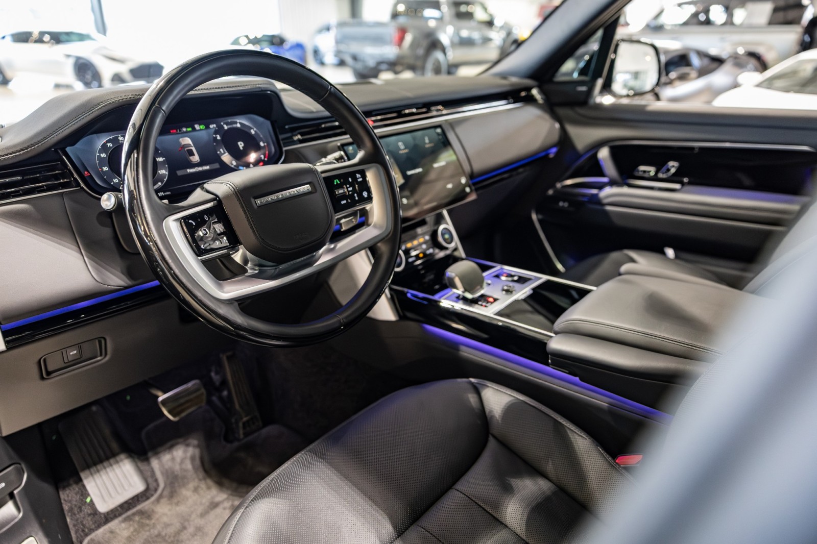 Used Car 2023 Land Rover Range Rover  Se - $140,310 Msrp - 23 Inch Wheels - Black Contrast Roof - One Owner For Sale Under $120,000 In Boerne, Texas