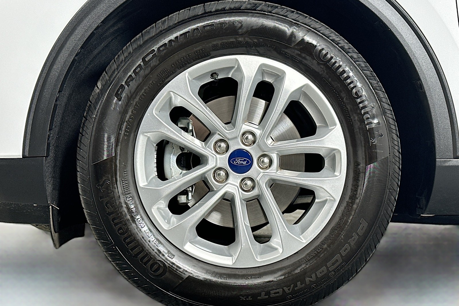 Used 2022 Oxford White Ford S image 11