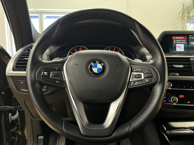 2019 BMW X3 sDrive30i 32