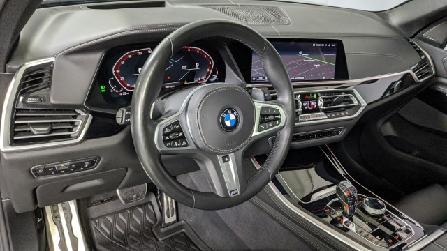 2019 BMW X5 xDrive50i 19