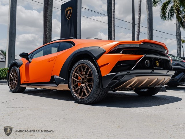 Lamborghini Huracan Sterrato