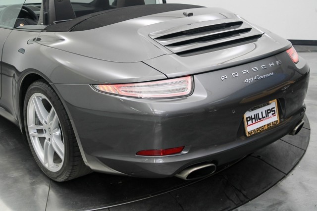 2015 Porsche 911 Carrera 21