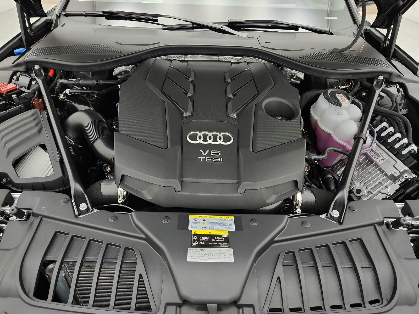 New 2026 Mythos Black Metallic Audi L quattro image 12