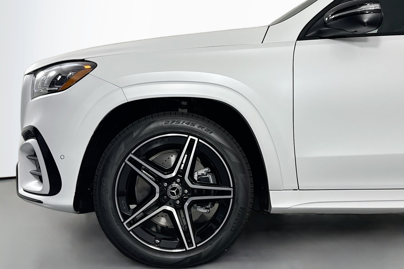 New 2026 MANUFAKTUR Signature Moonlight W Mercedes-Benz GLS 450 4MATIC® SUV image 10