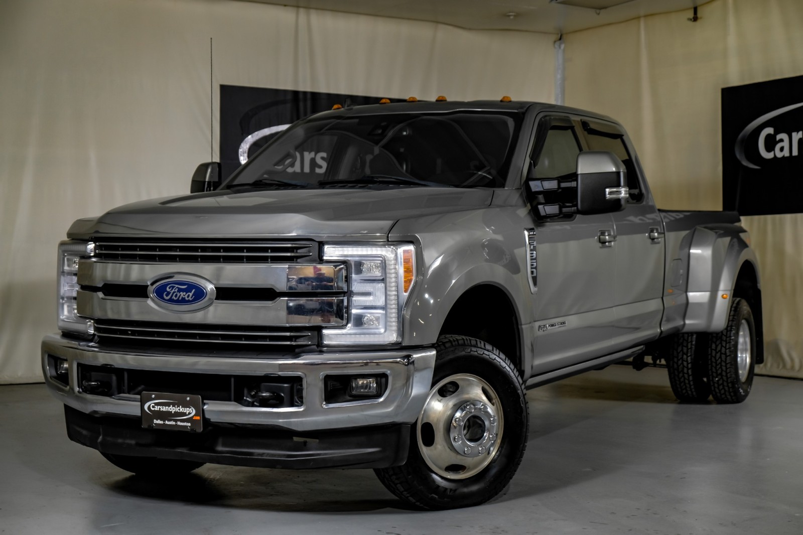 2019 Ford F-350 Lariat 4