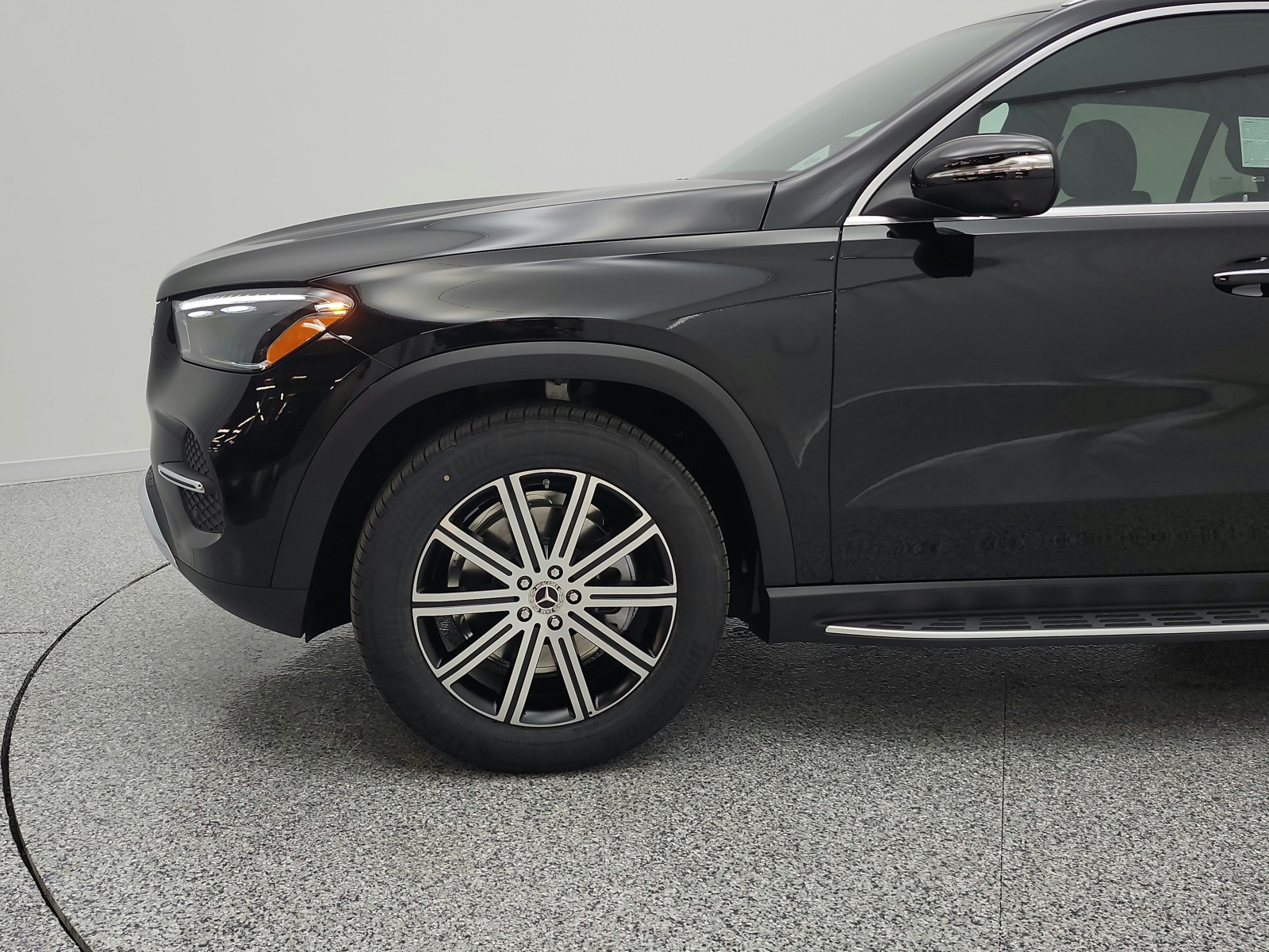 New 2026 Black Mercedes-Benz GLE 350 image 16