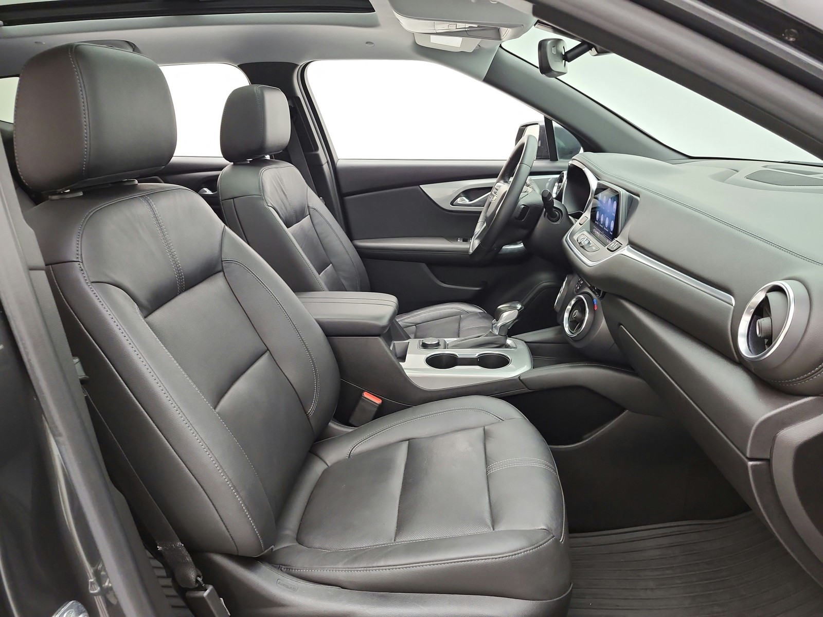 Used 2019 Nightfall Gray Metallic Chevrolet AWD 4dr w/3LT image 19