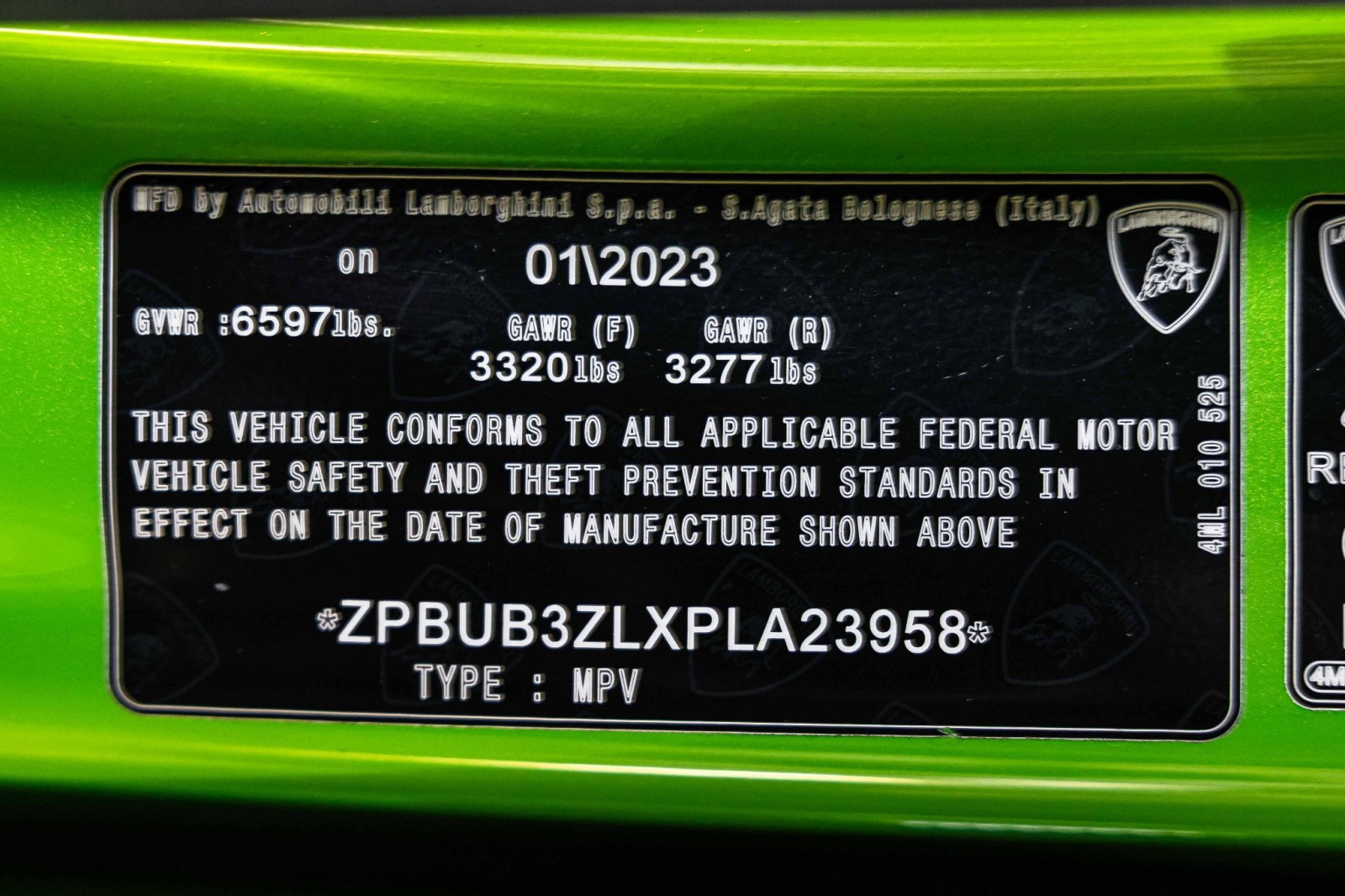 Used Car 2023 Lamborghini Urus  S For Sale Under $250,000 In Boerne, Texas