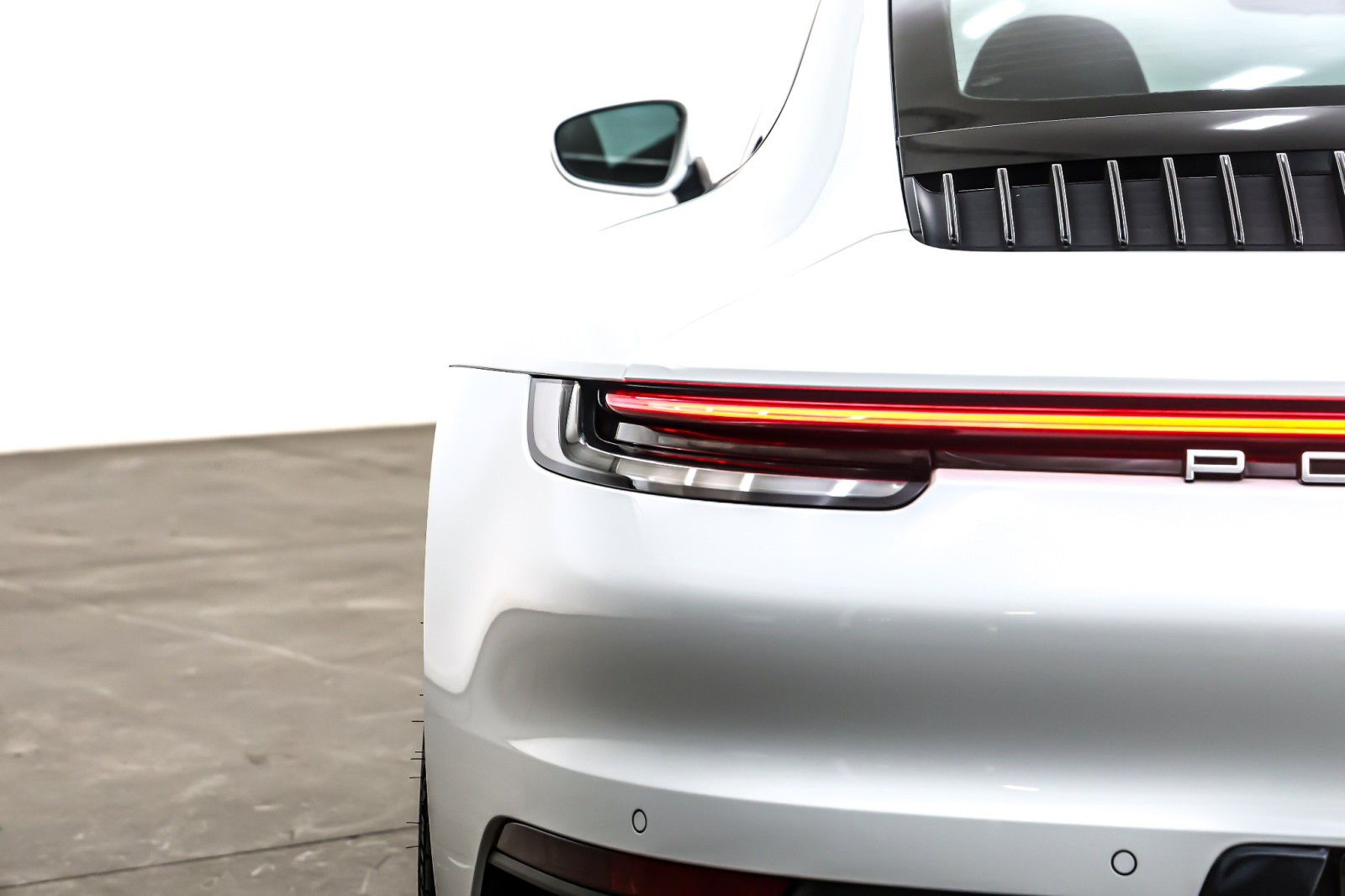 Used 2020 White Porsche Carrera S Coupe image 15