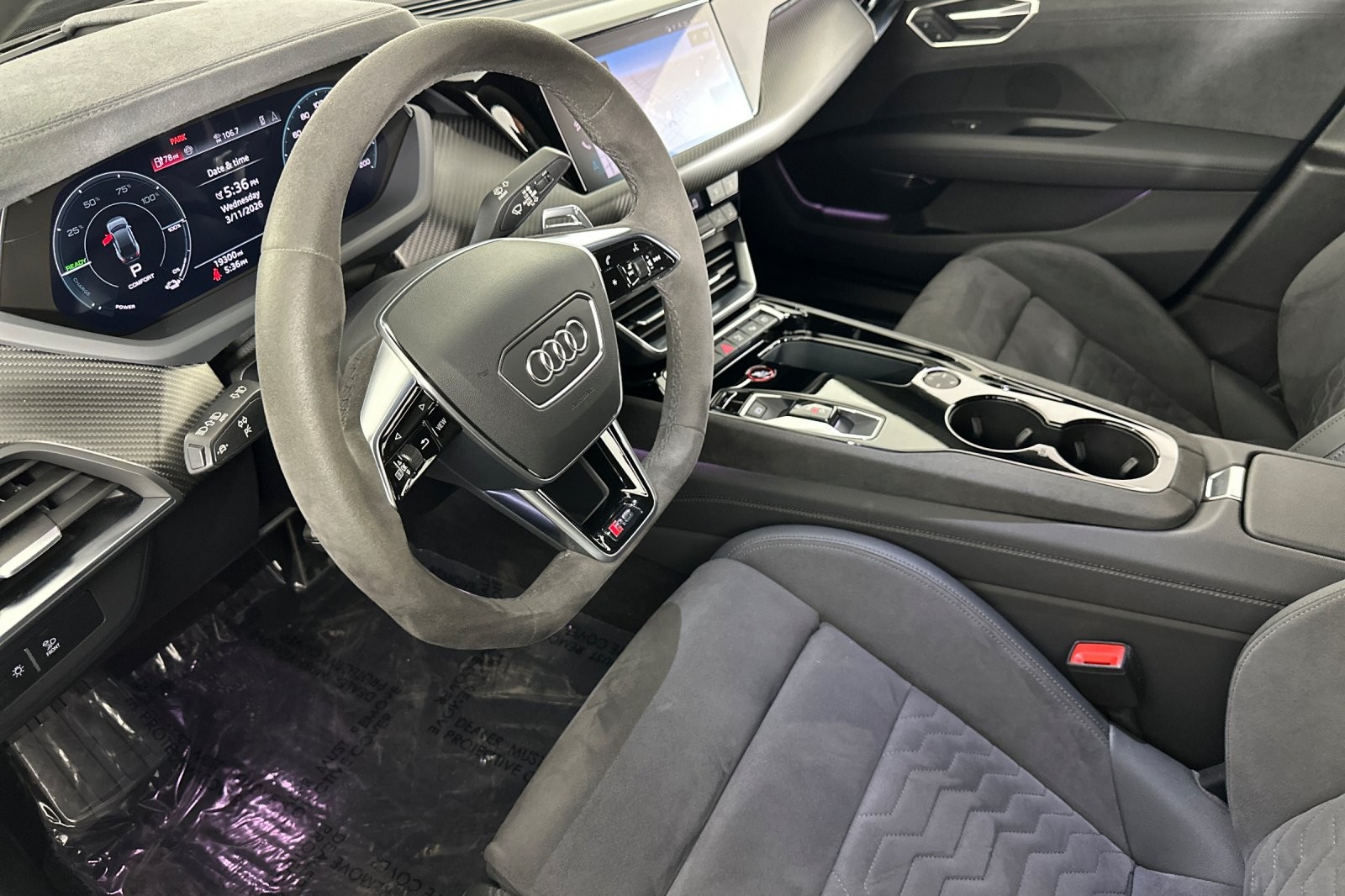 Certified Used 2024 Daytona Gray Pearl Effect Audi quattro image 9