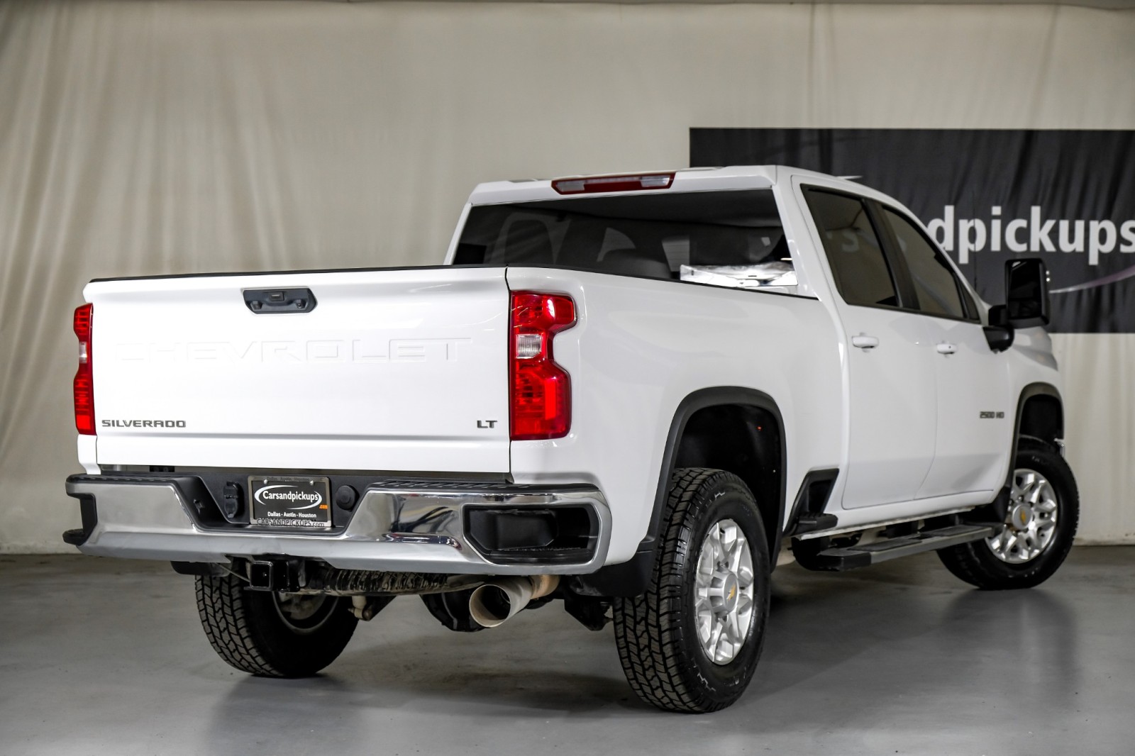 2023 Chevrolet Silverado 2500HD LT 8