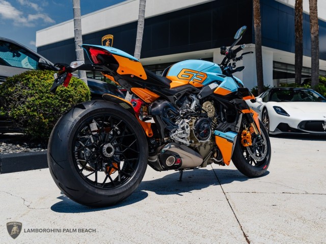 Ducati STREETFIGHTER