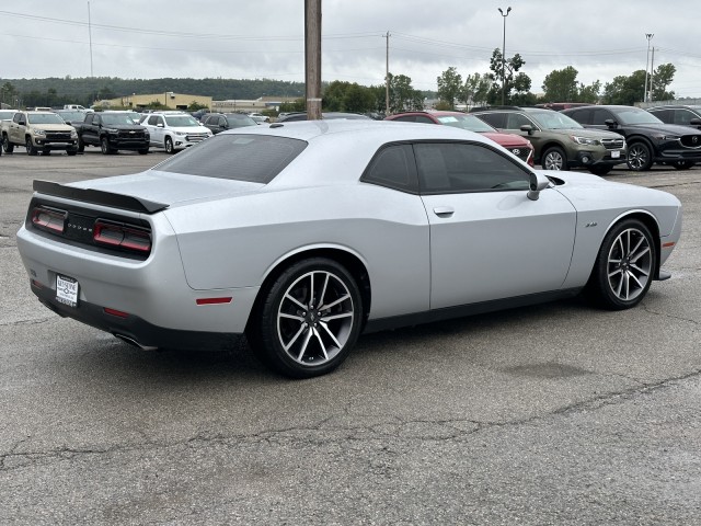 2023 Dodge Challenger R/T 3