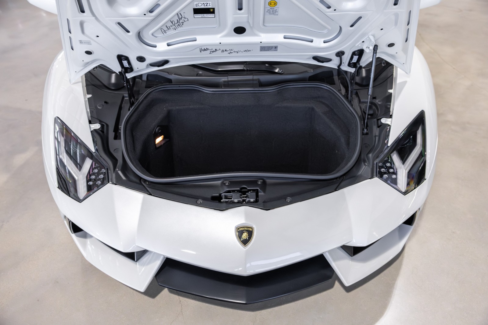 Used Car 2015 Lamborghini Aventador  For Sale Under $340,000 In Boerne, Texas