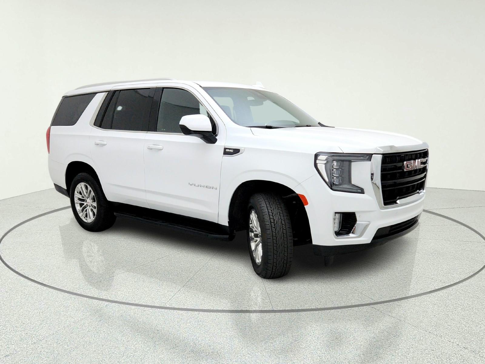 Used 2024 Summit White GMC SLE image 5