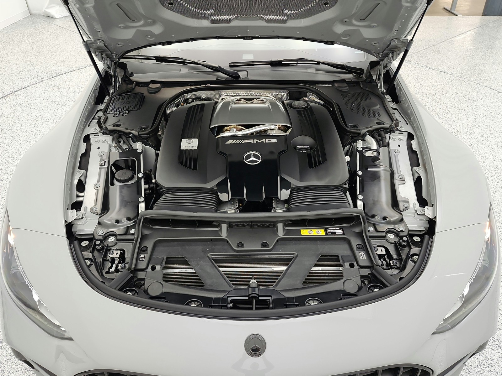 Certified Used 2022 MANUFAKTUR Alpine Grey Mercedes-Benz AMG® SL 63 Roadster image 15