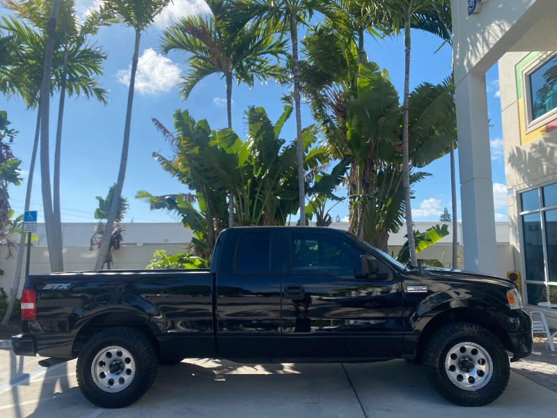 2006 Ford F-150 STX 4 DOOR LOW MILES 92,223 in ,