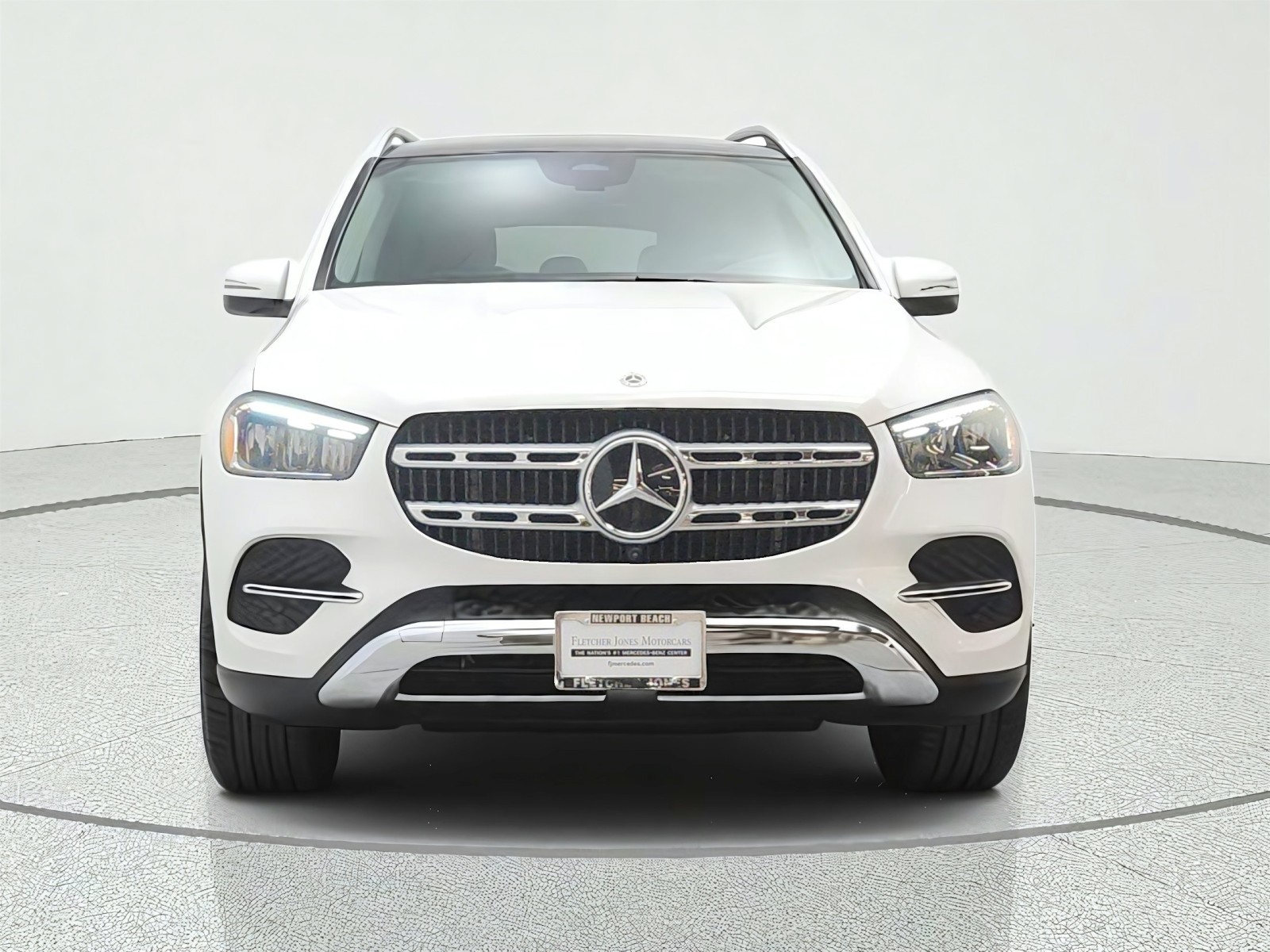 Certified Used 2026 Polar White Mercedes-Benz GLE 350 SUV image 2