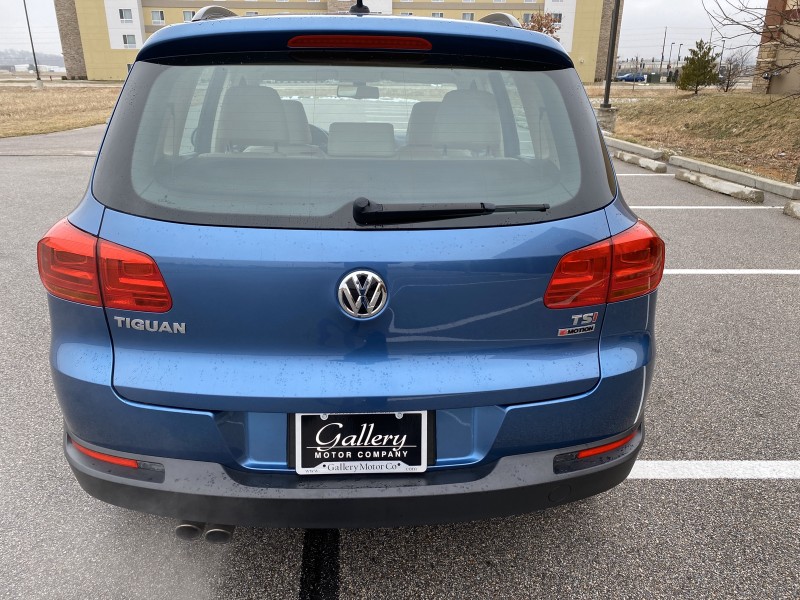 2017 Volkswagen Tiguan S in CHESTERFIELD, Missouri