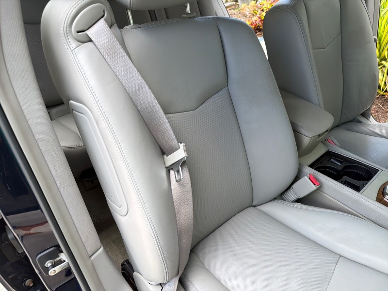 2008 Cadillac SRX SUNROOF LOW MILES 52,938 in , 