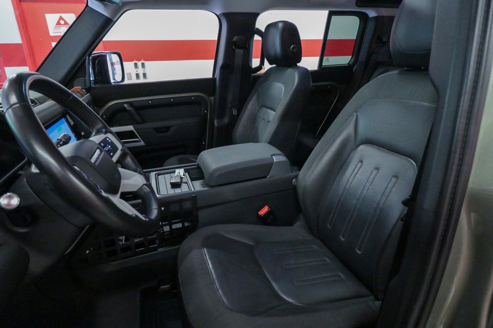 Used Car 2020 Land Rover Defender  Se For Sale Under $40,000 In Austin, Texas