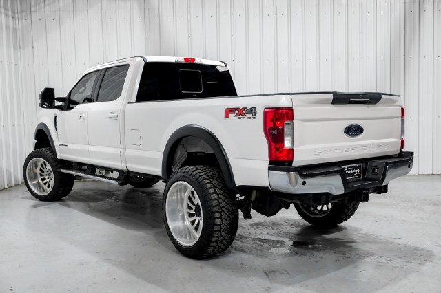 2017 Ford F-350 Lariat 8