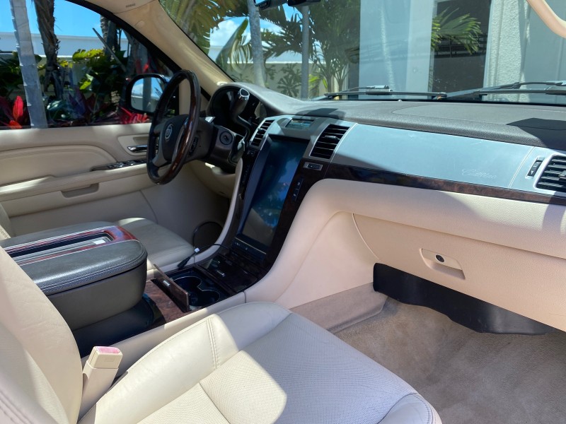2007 Cadillac Escalade ESV SUNROOF AWD LOW MILES 47,118 in , 