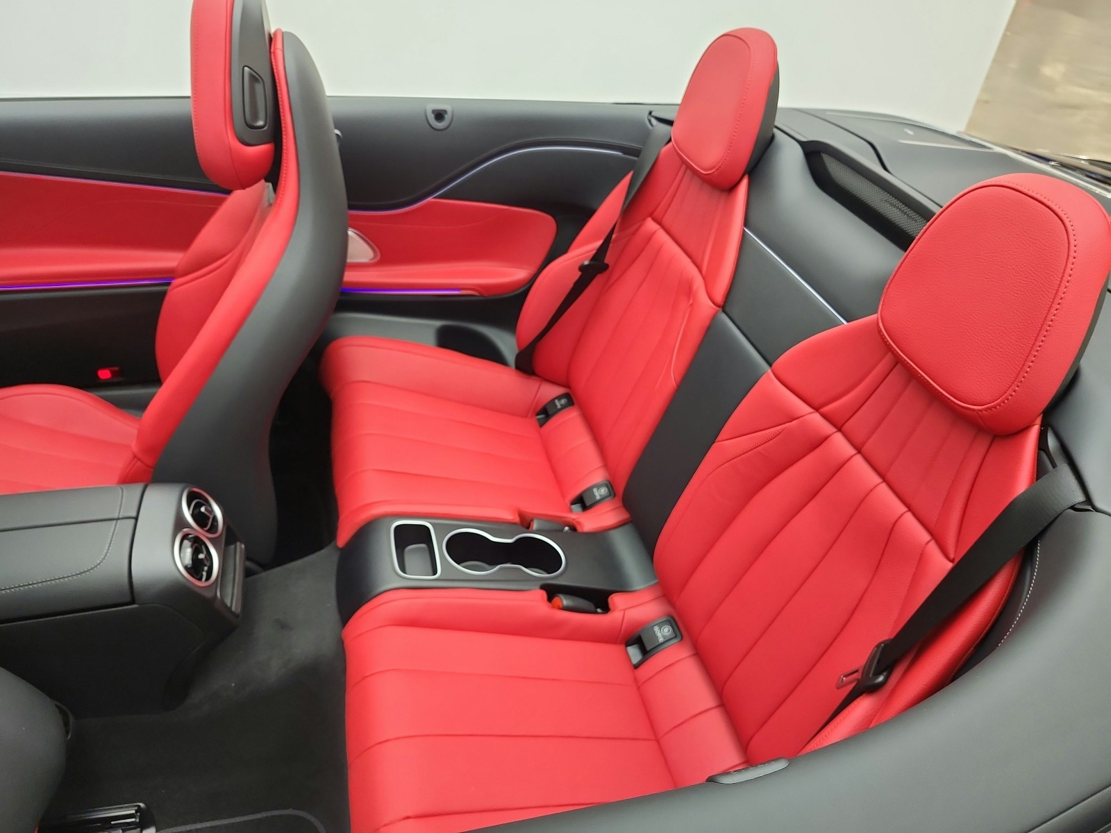 New 2026 Graphite Grey Metallic Mercedes-Benz CLE 450 4MATIC® Cabriolet image 11