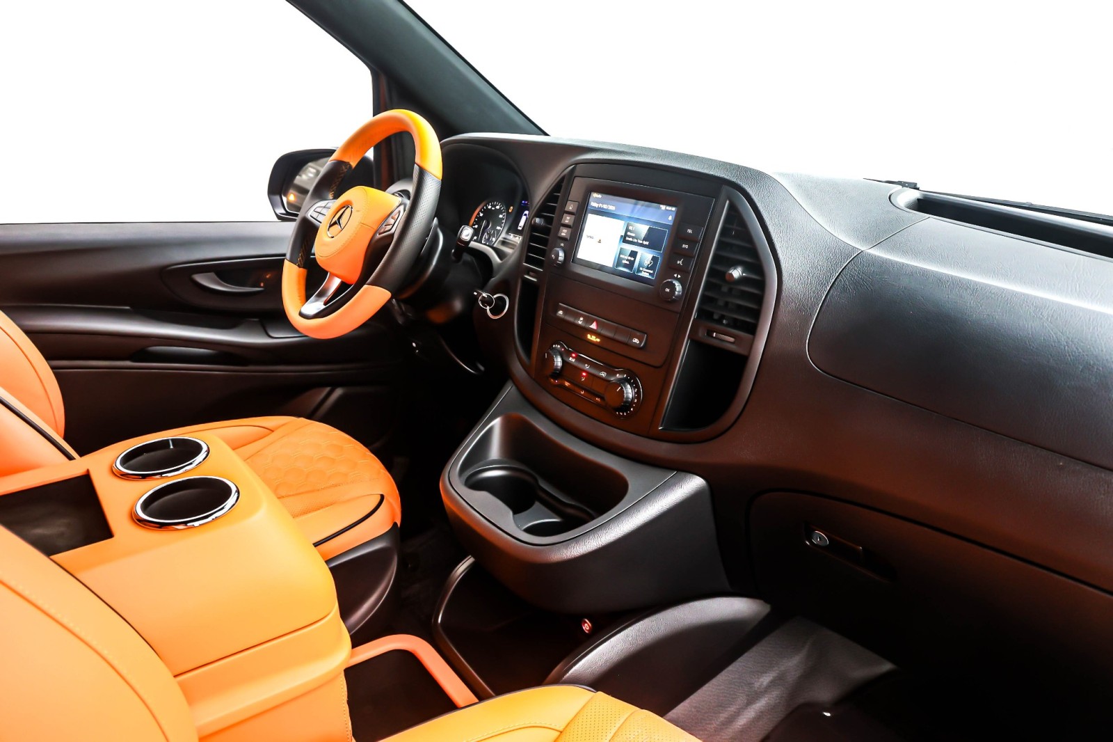 Used 2023 Graphite Grey Metallic Mercedes-Benz Standard Roof 126 Wheelbase image 16