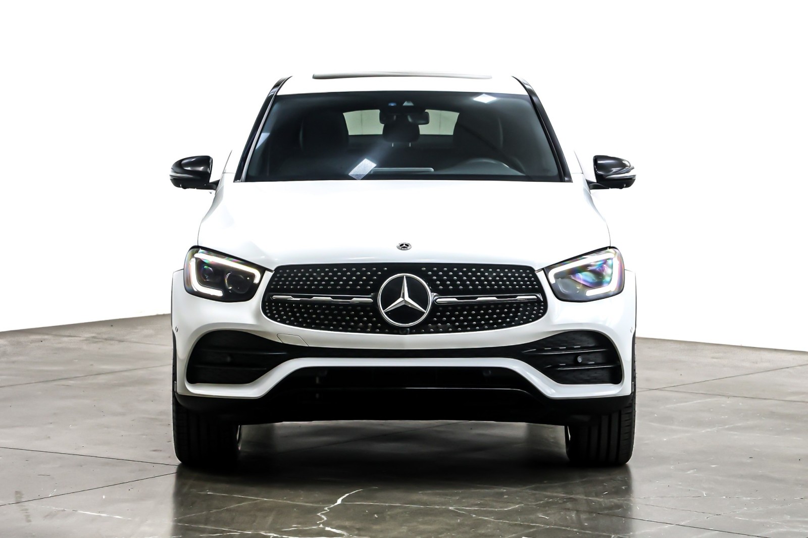 Used 2022 Polar White Mercedes-Benz GLC 300 4MATIC® Coupe image 4