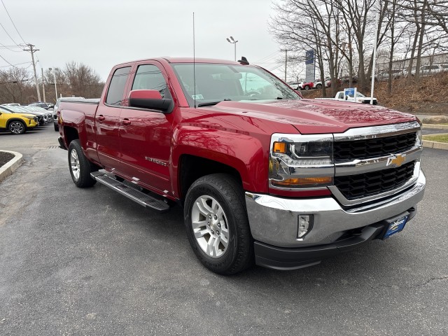 2018 Chevrolet Silverado 1500 LT 2