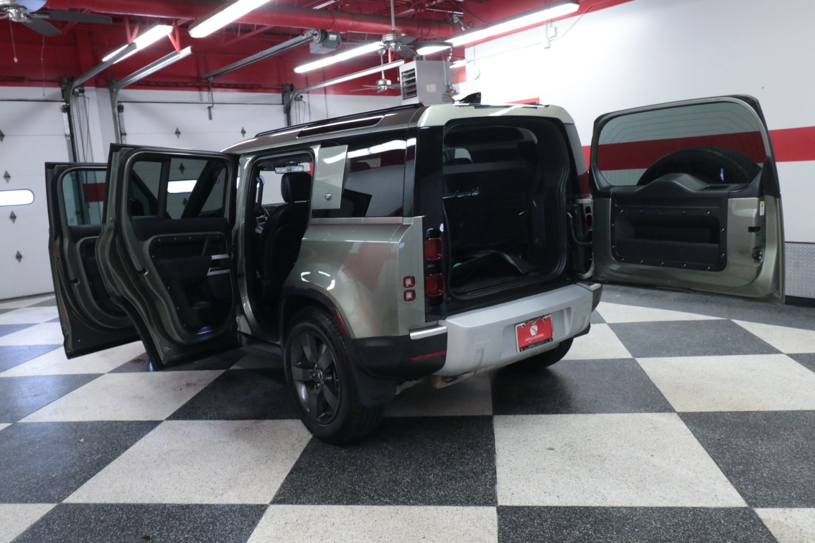 Used Car 2020 Land Rover Defender  Se For Sale Under $40,000 In Austin, Texas