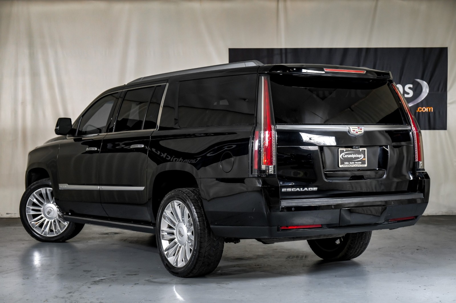 2019 Cadillac Escalade ESV Platinum 10