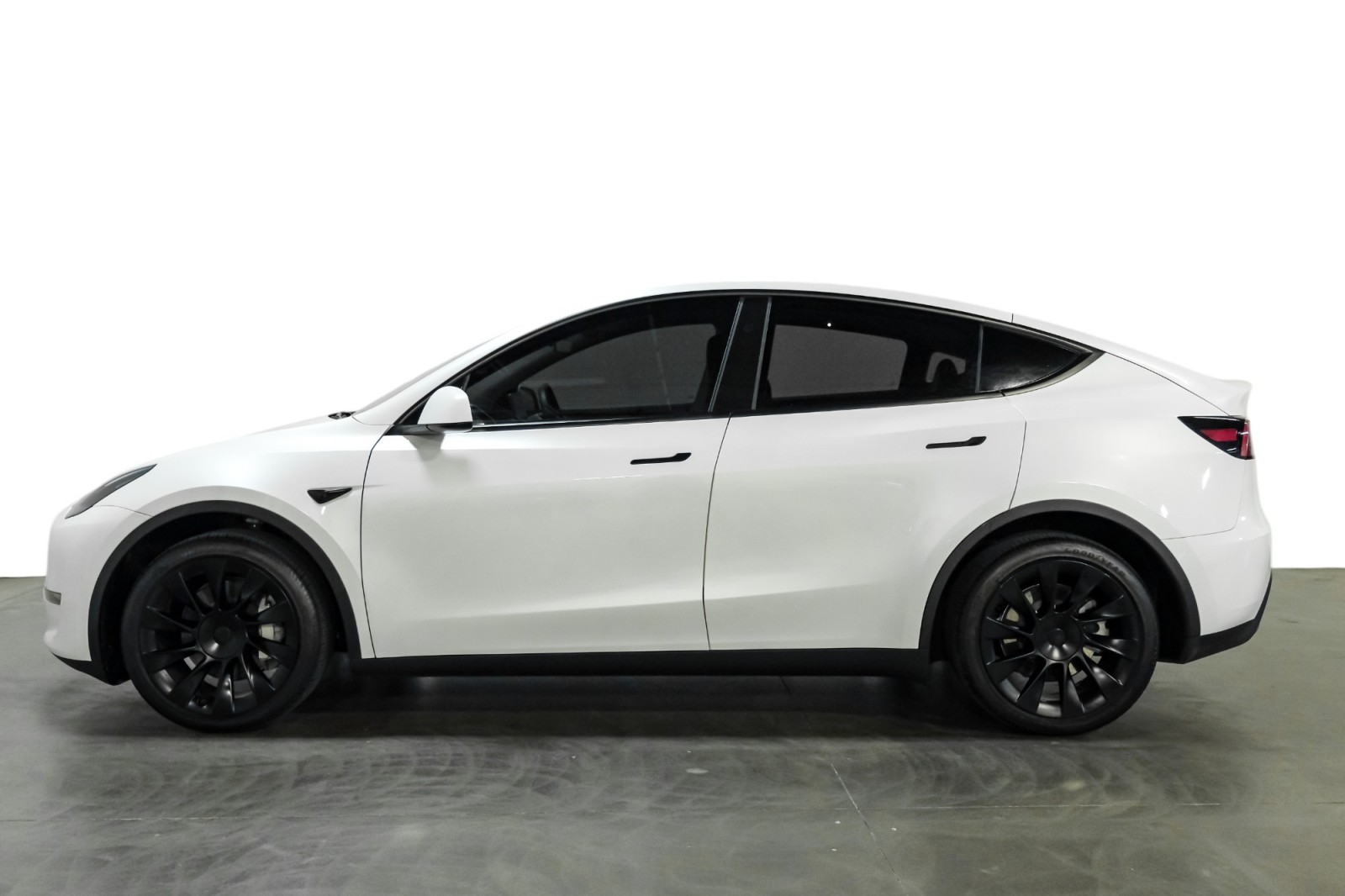 2024 Tesla Model Y Long Range AWD AutoPilot FullSelfDrivingComputer 9