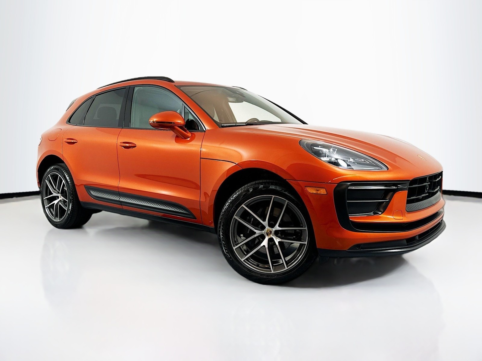 2024 Porsche Macan  3