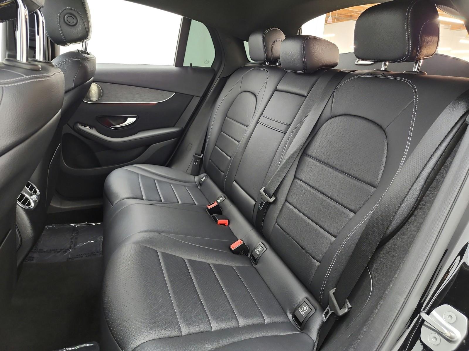 Used 2021 Black Mercedes-Benz GLC 300 4MATIC® Coupe image 15