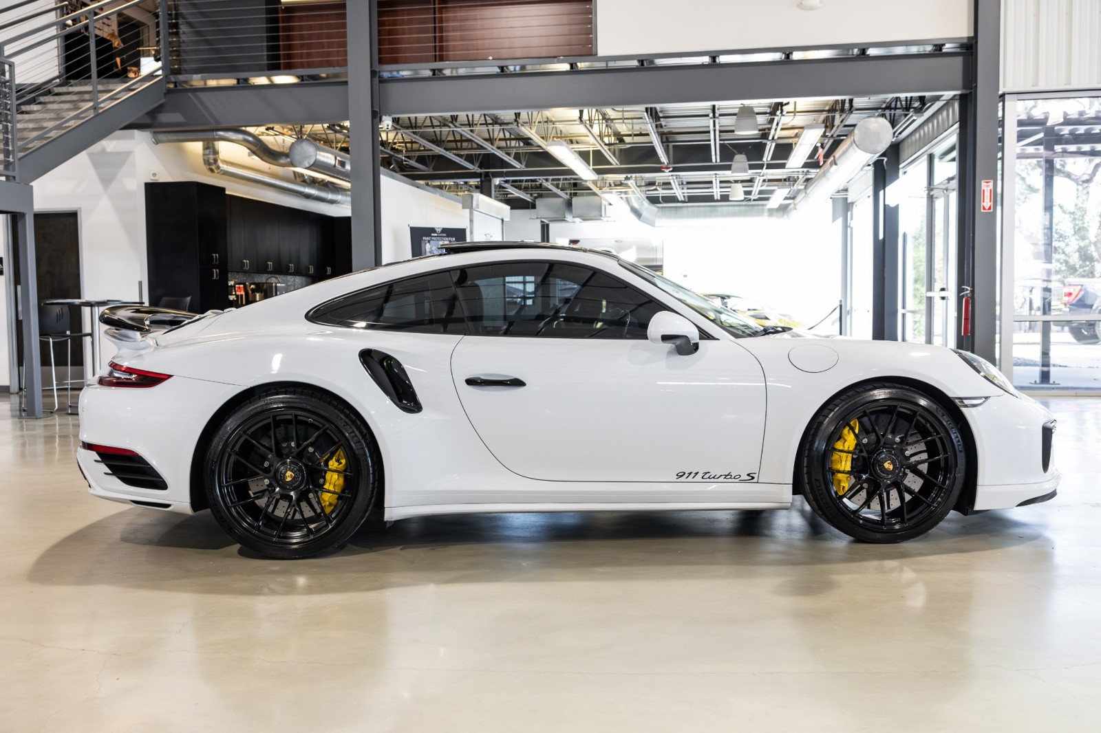 Used Car 2019 Porsche 911  Turbo S For Sale Under $190,000 In Boerne, Texas