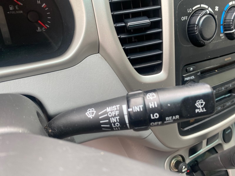 2006 Toyota Highlander 1 OWNER FL LOW MILES 49,290 SUV in , 