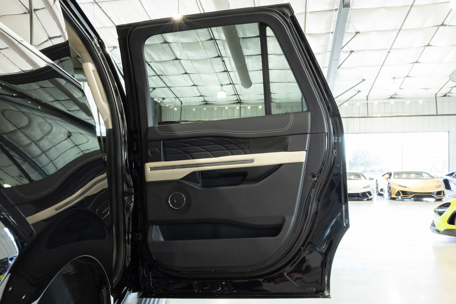 Used Car 2024 Ford Expedition Max  Platinum For Sale In Boerne, Texas