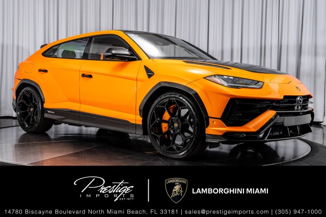 /2024 Lamborghini Urus