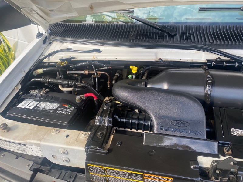 2000 Ford Econoline Cargo Van LOW MILES 68,046 in , 