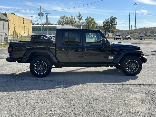 2023 Jeep Gladiator Overland 2