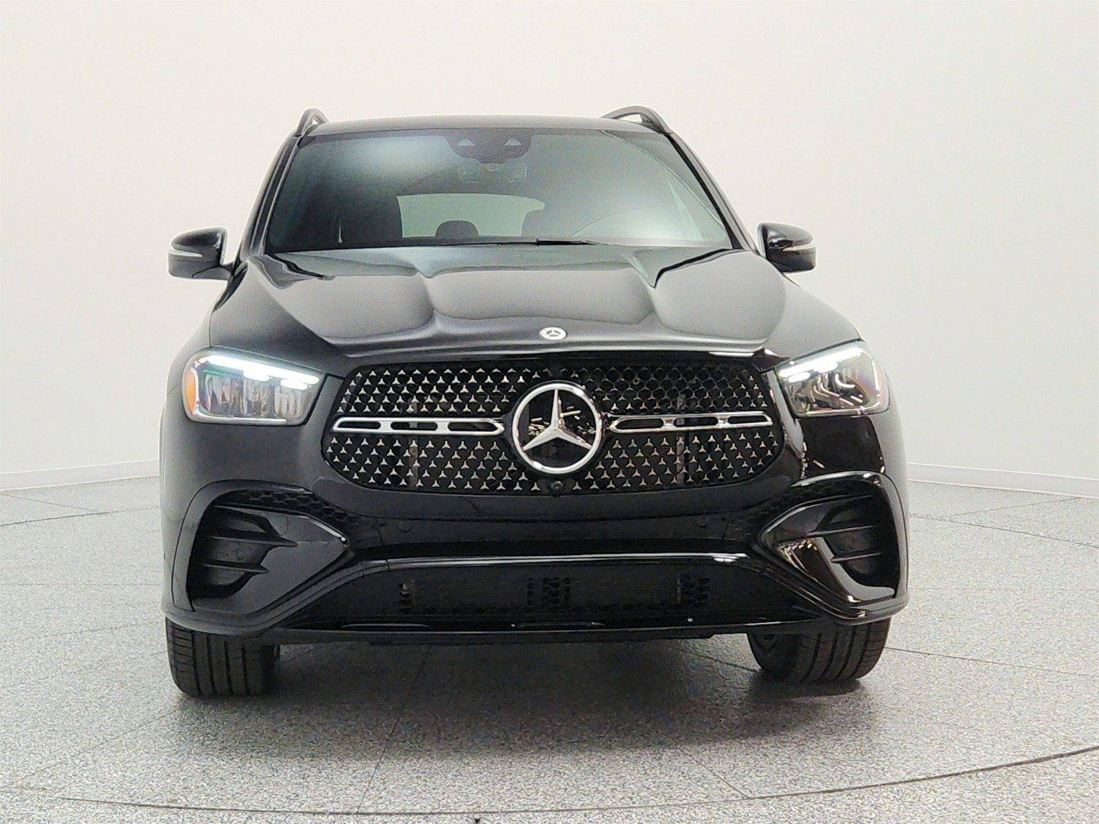 New 2026 Obsidian Black Metallic Mercedes-Benz GLE 580 4MATIC® SUV image 2