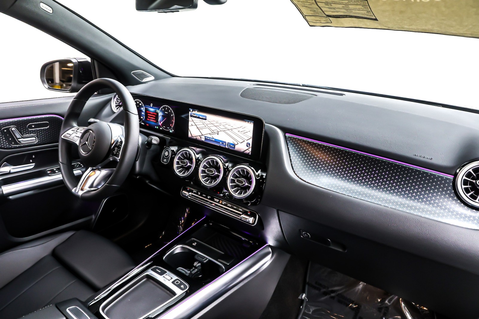 New 2025 Cosmos Black Metallic Mercedes-Benz GLA 250 SUV image 5