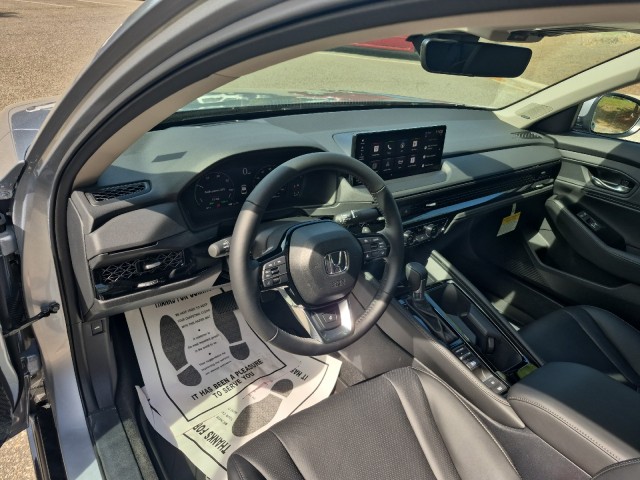 HondaAccord Hybrid35