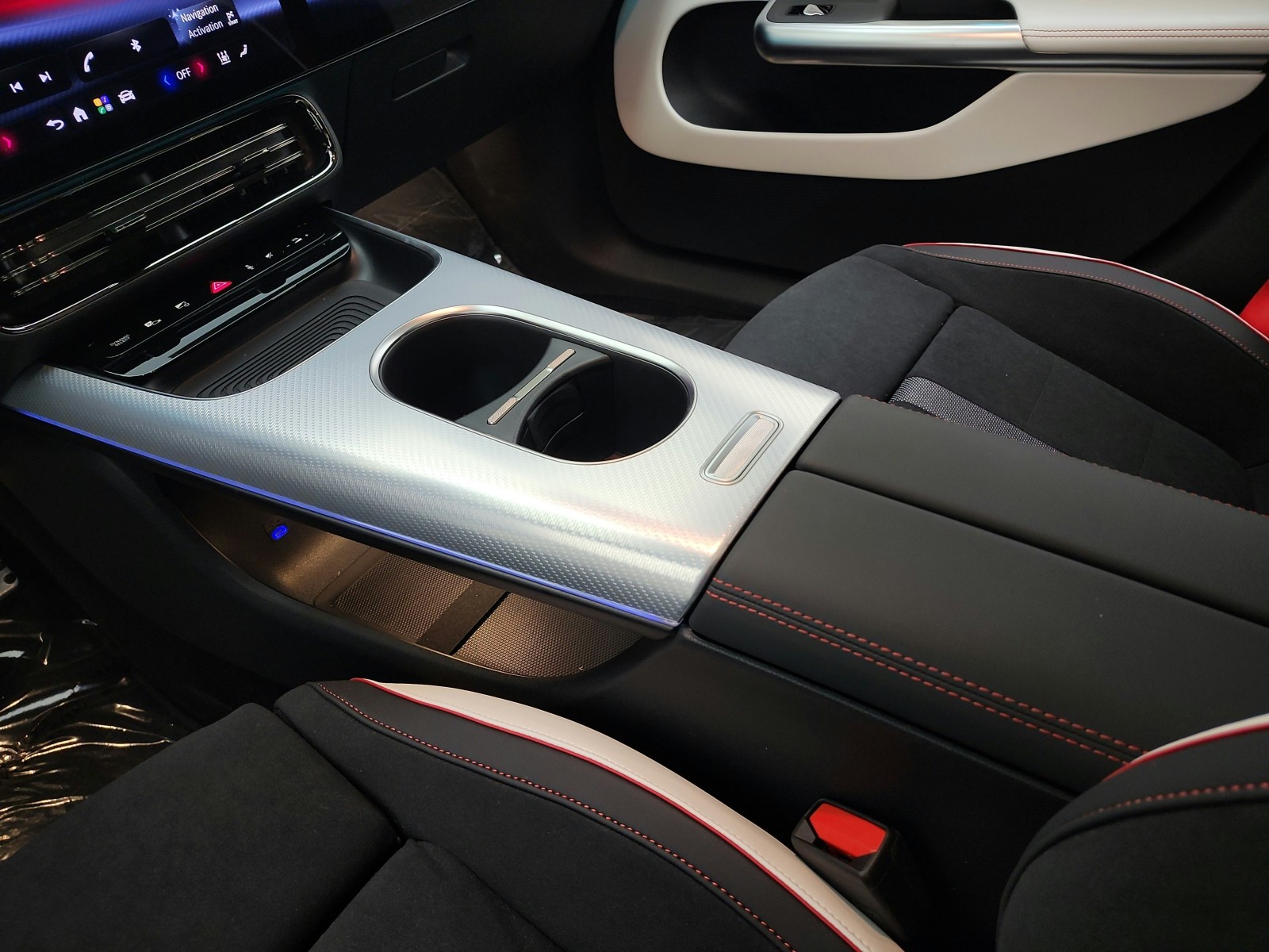 New 2026 MANUFAKTUR Patagonia Red Metallic Mercedes-Benz CLA 350 image 10