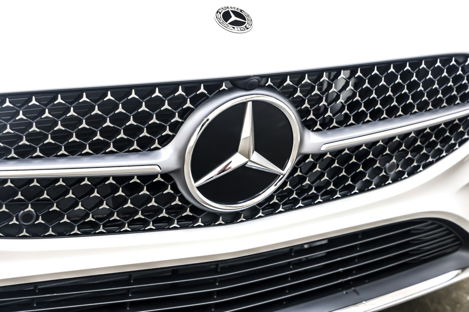 New 2026 Polar White Mercedes-Benz CLA 250 image 13