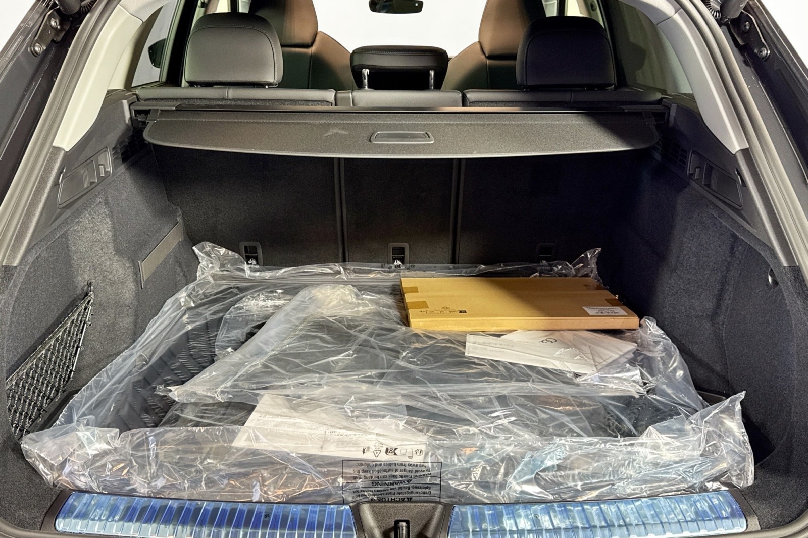 New 2025 Tambora Gray Metallic Audi Premium Plus 2.0 TFSI quattro image 23