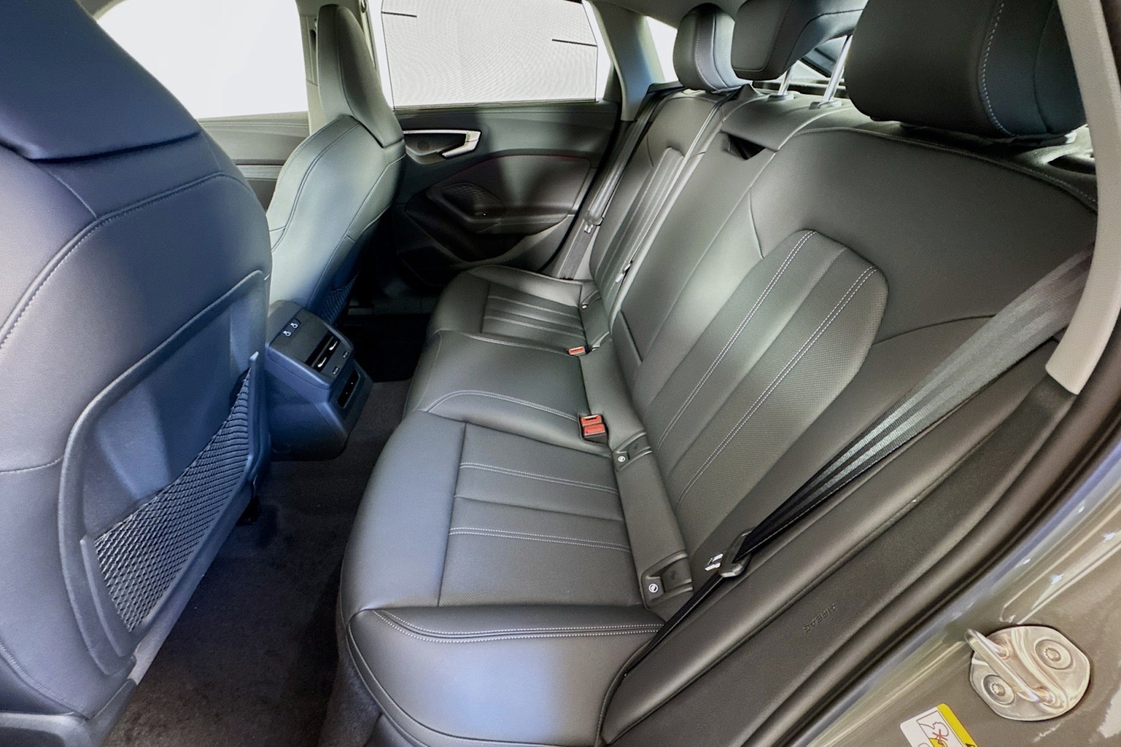 New 2025 Chronos Gray Metallic Audi Premium Plus 2.0 TFSI quattro image 23