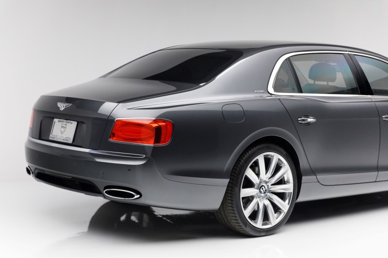 2016 Bentley Flying Spur W12 in , 